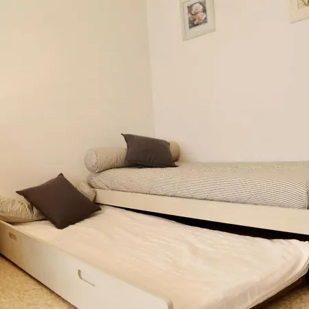 Coquet 4 Couchages Au Lavandou - Proche Plage, Parking Inclus, Commerces A Proximite - Fr-1-251-299 Apartamento *