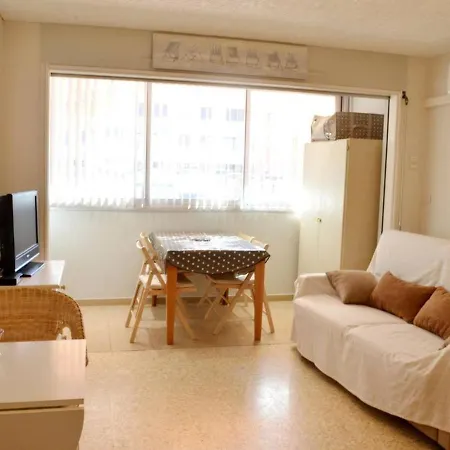 Coquet 4 Couchages Au Lavandou - Proche Plage, Parking Inclus, Commerces A Proximite - Fr-1-251-299 Apartamento *