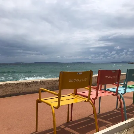 Apartment Coquet 4 Couchages Au Lavandou - Proche Plage, Parking Inclus, Commerces A Proximite - Fr-1-251-299