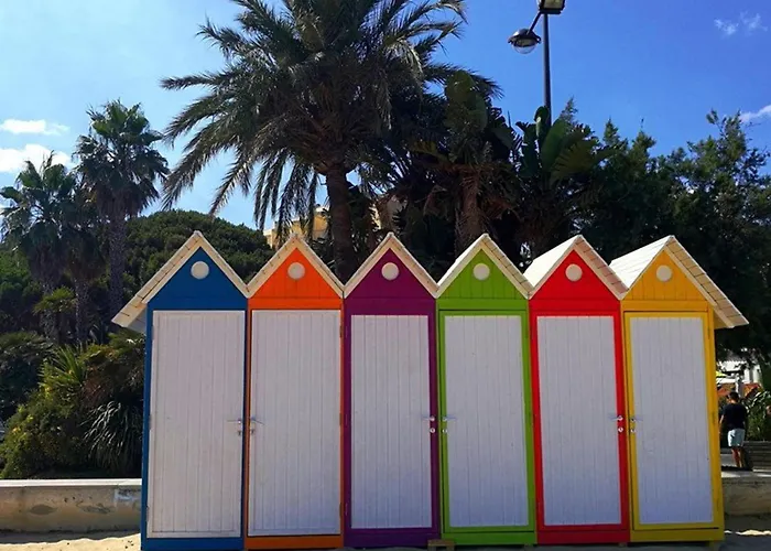 Coquet 4 Couchages Au Lavandou - Proche Plage, Parking Inclus, Commerces A Proximite - Fr-1-251-299 شقة *